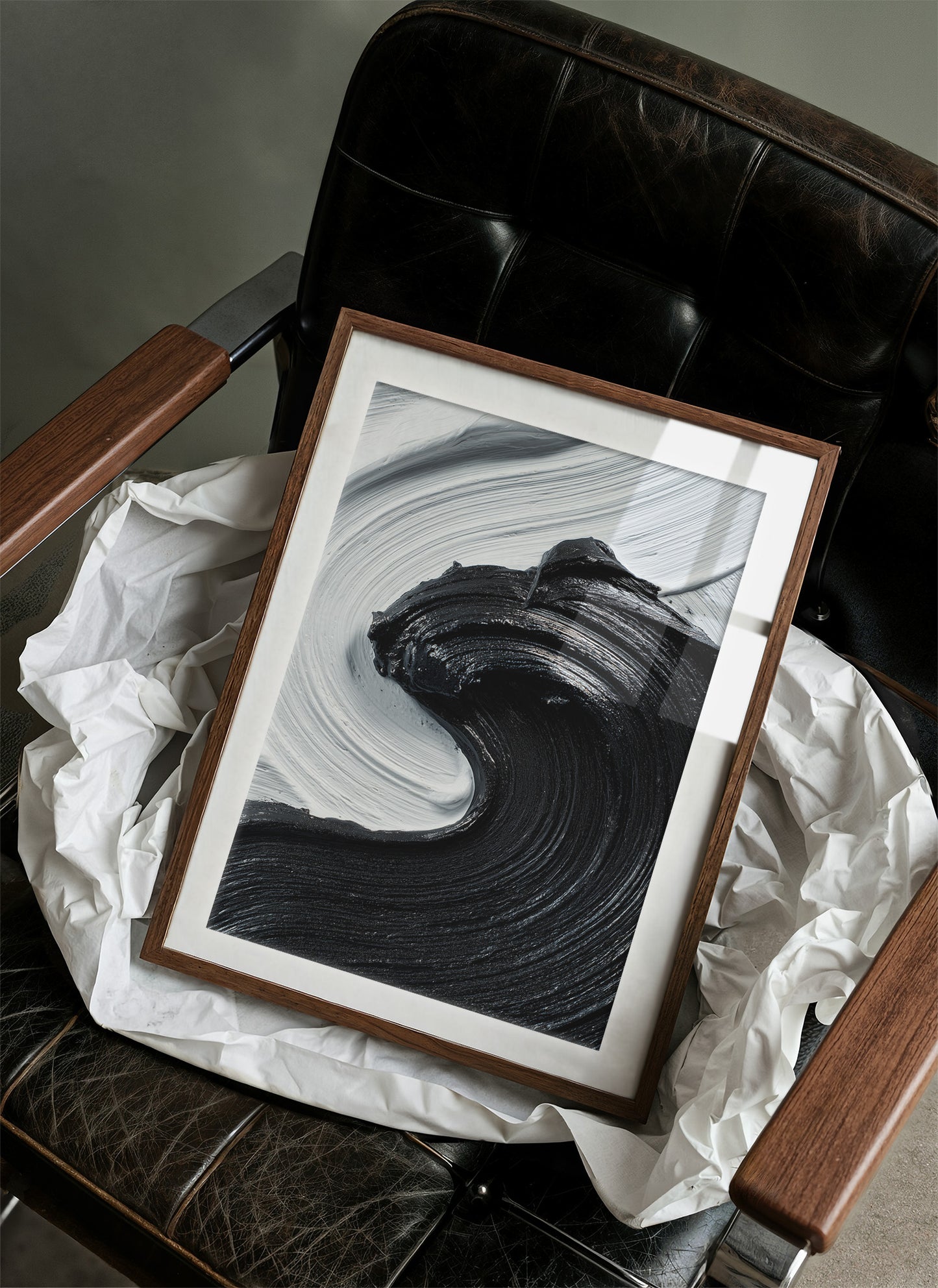 Dark Waves Meet Urban Comfort