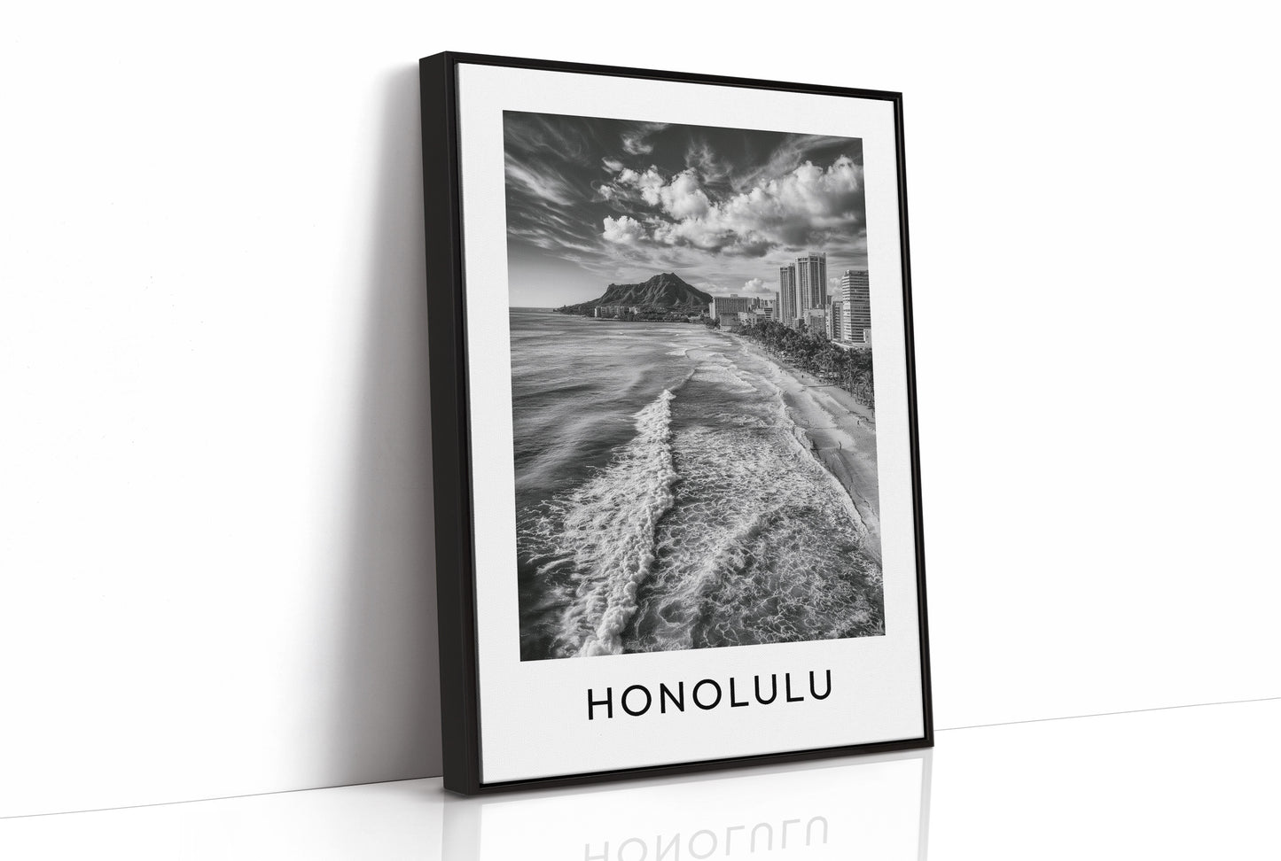 Diamond Head, Waikiki Waves
