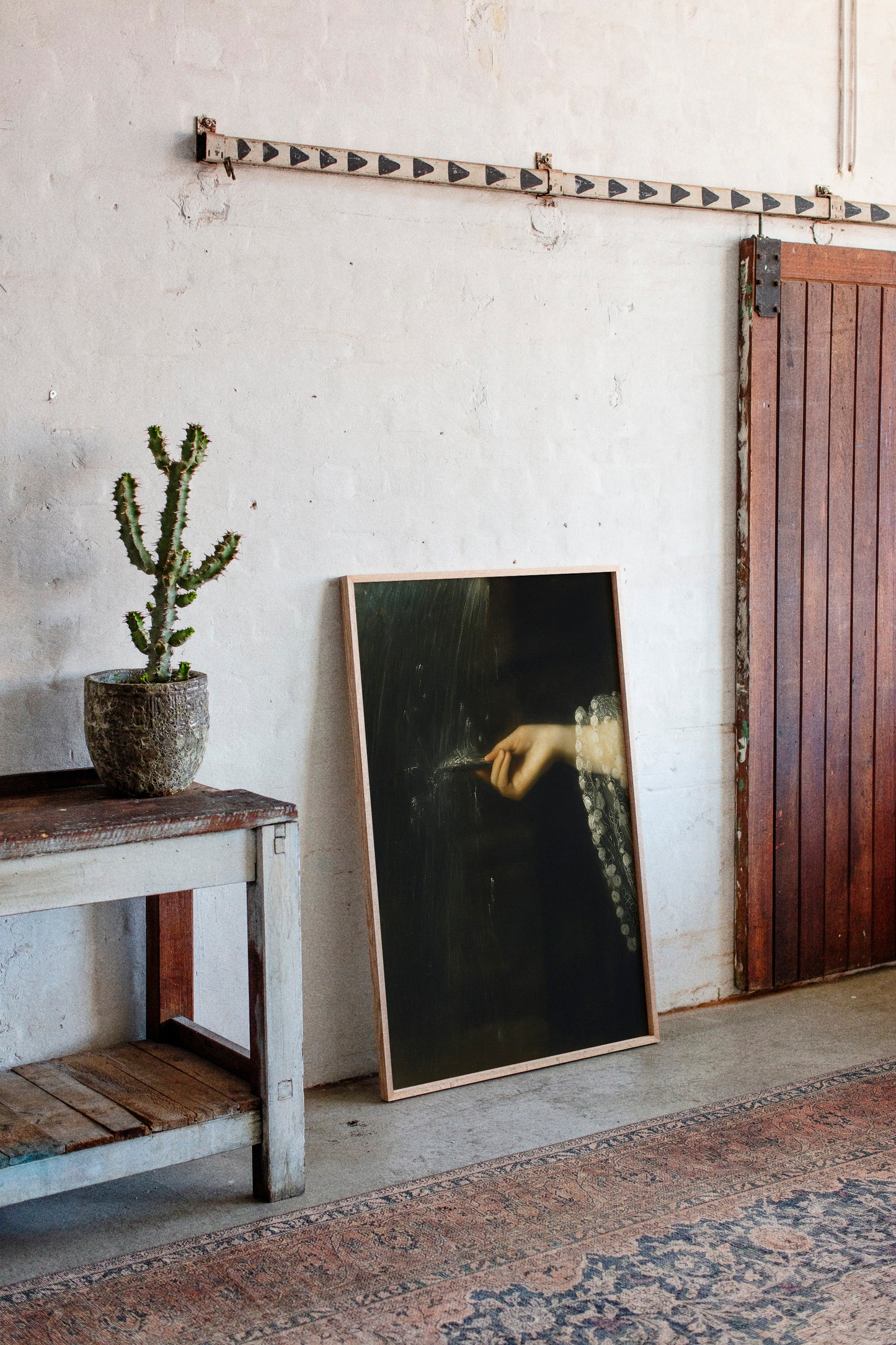 The Painter’s Sleeve in Moonlight