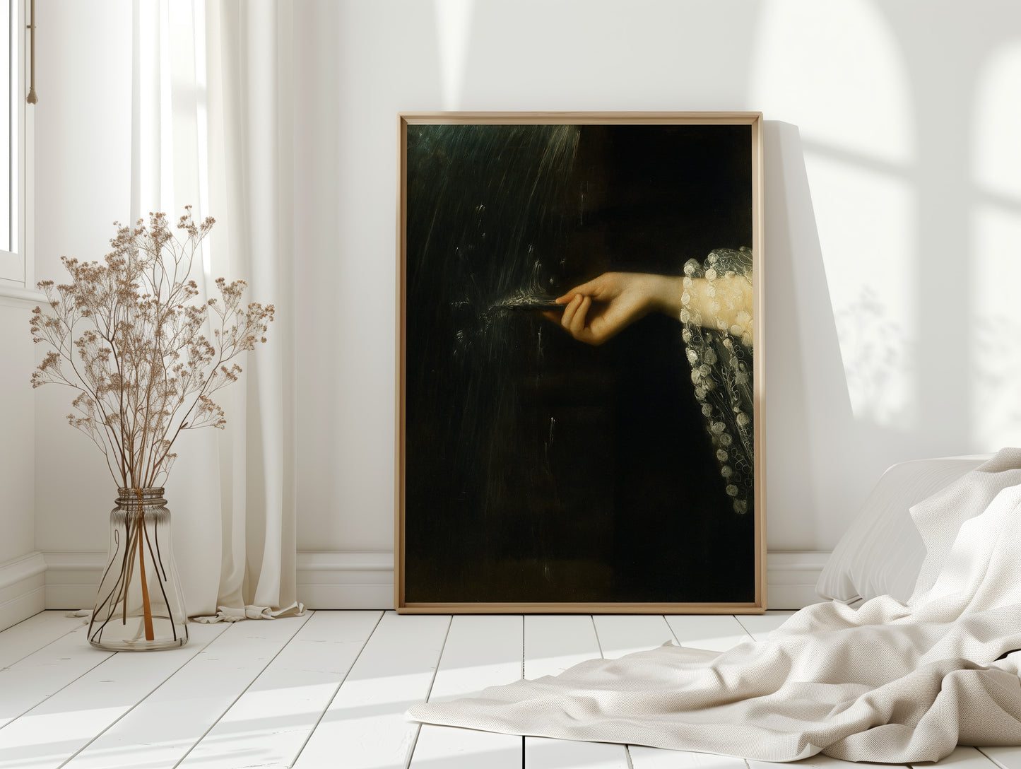 The Painter’s Sleeve in Moonlight