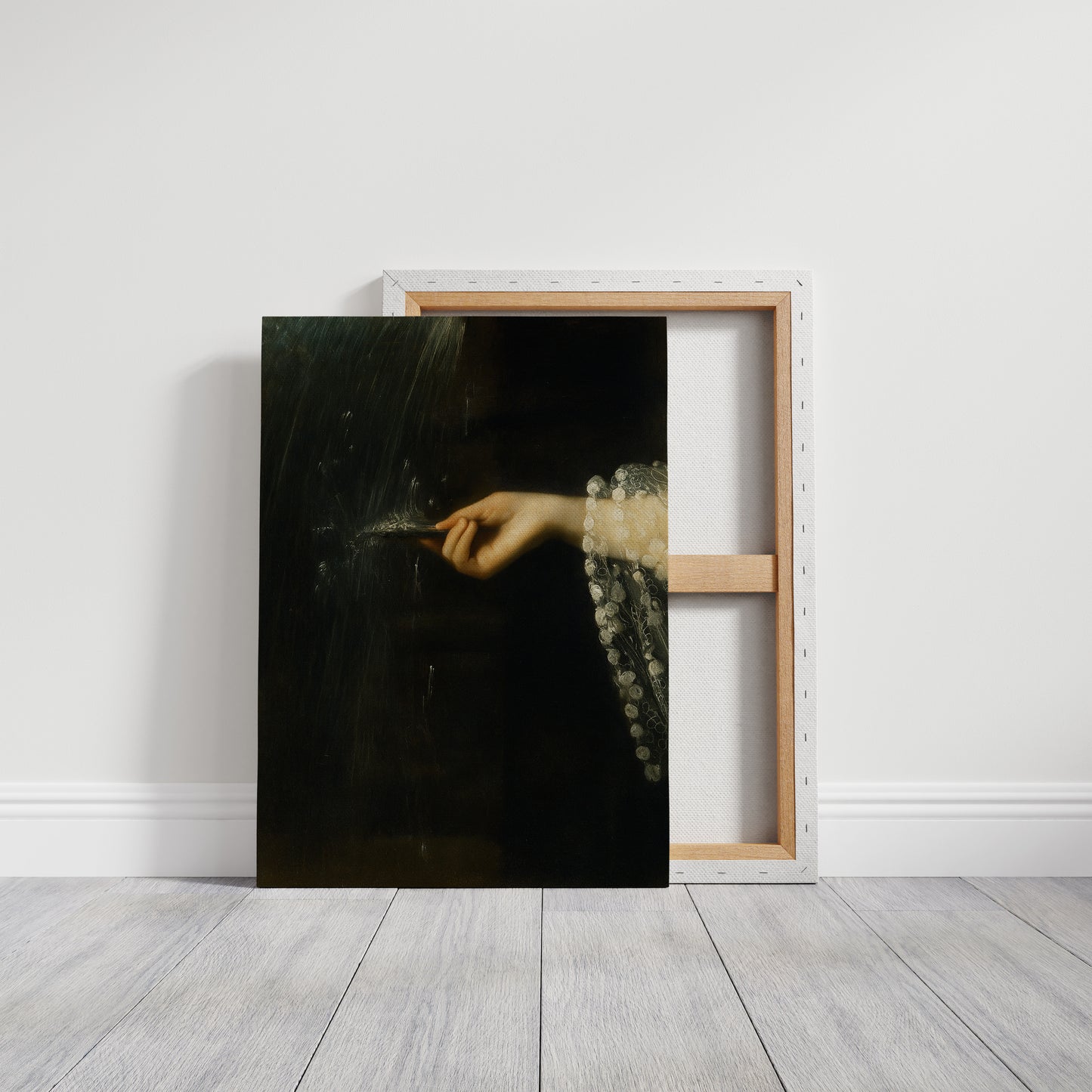 The Painter’s Sleeve in Moonlight