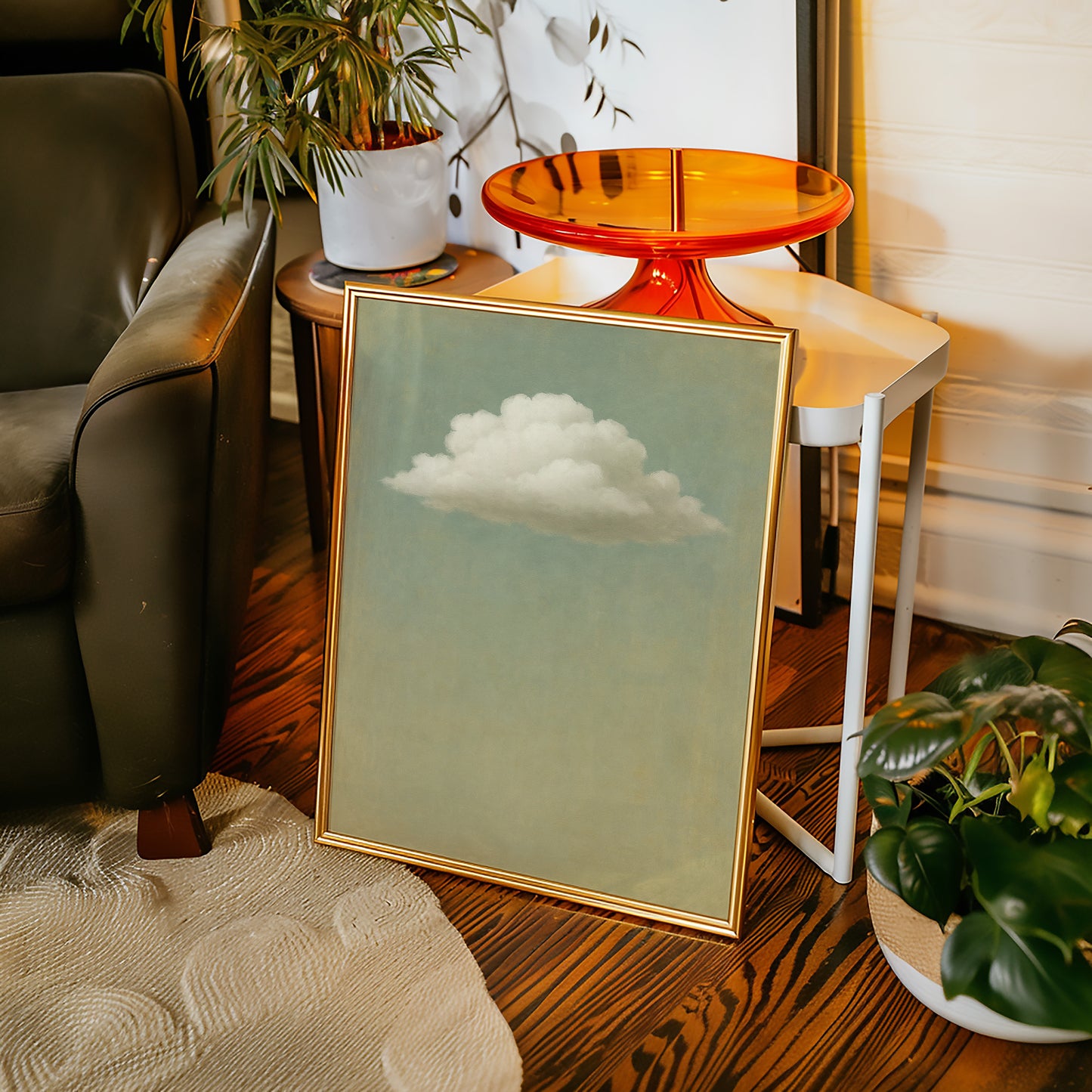 Quiet Cloud Over Faded Horizon