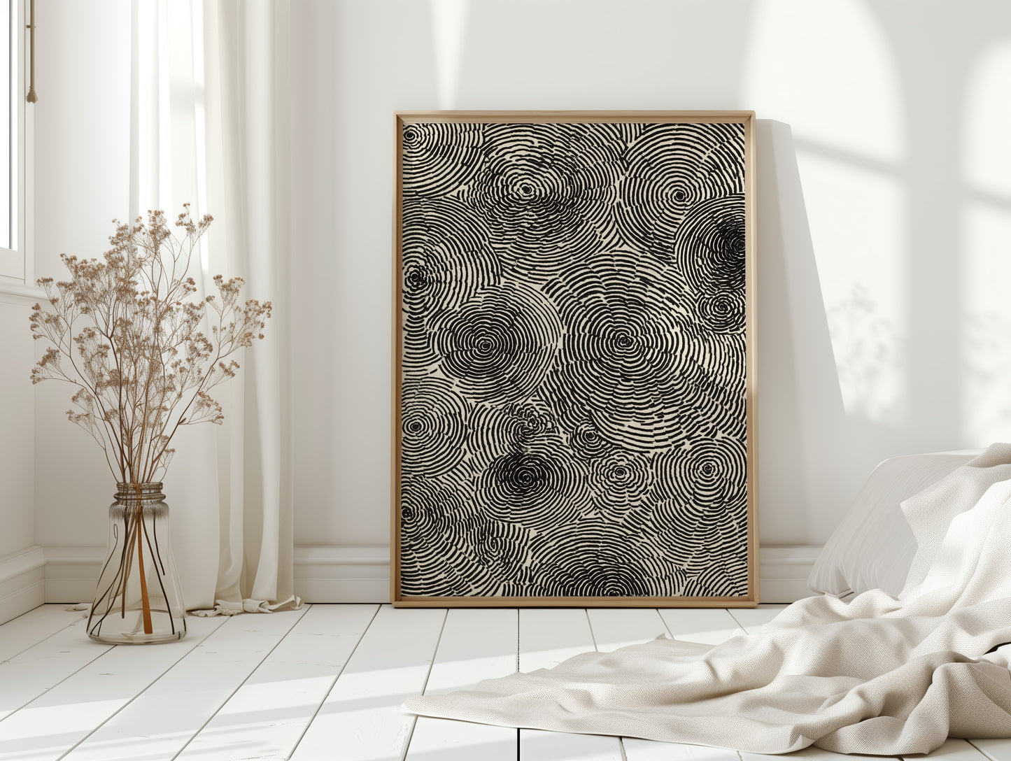Cascading Circular Patterns in Monochrome