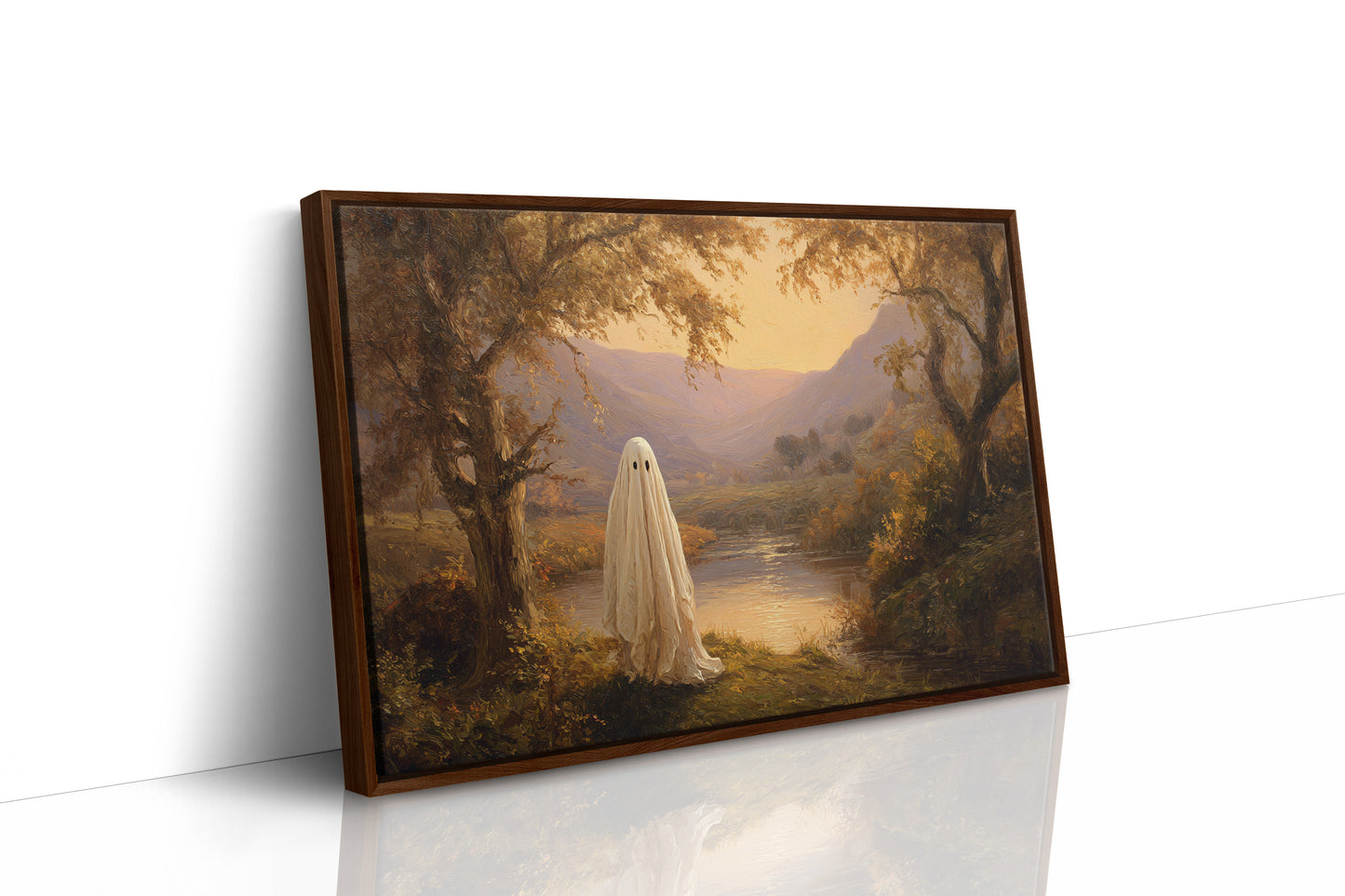 A Silent Watcher at Dusk