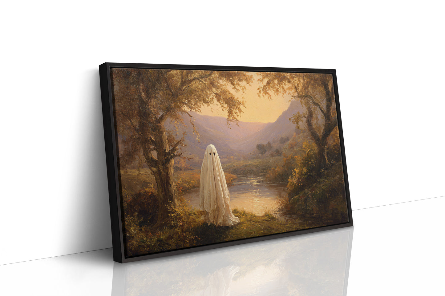 A Silent Watcher at Dusk