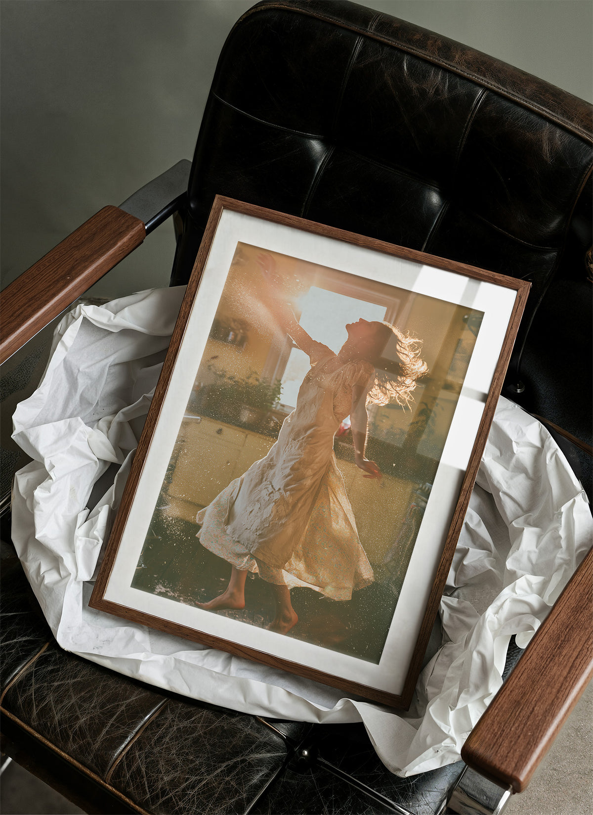 Sunlit Kitchen Twirl Joy