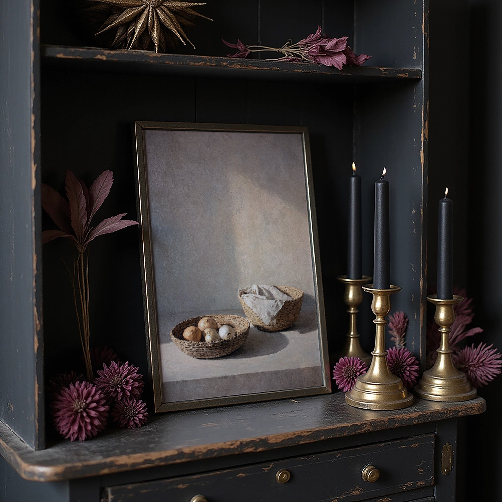 Rustic Simplicity: Onions and Linen