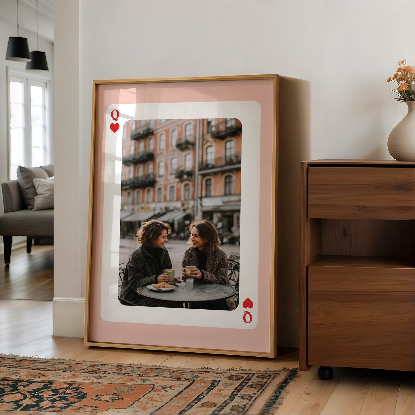 Queen of Hearts: Café Moments in European Charm