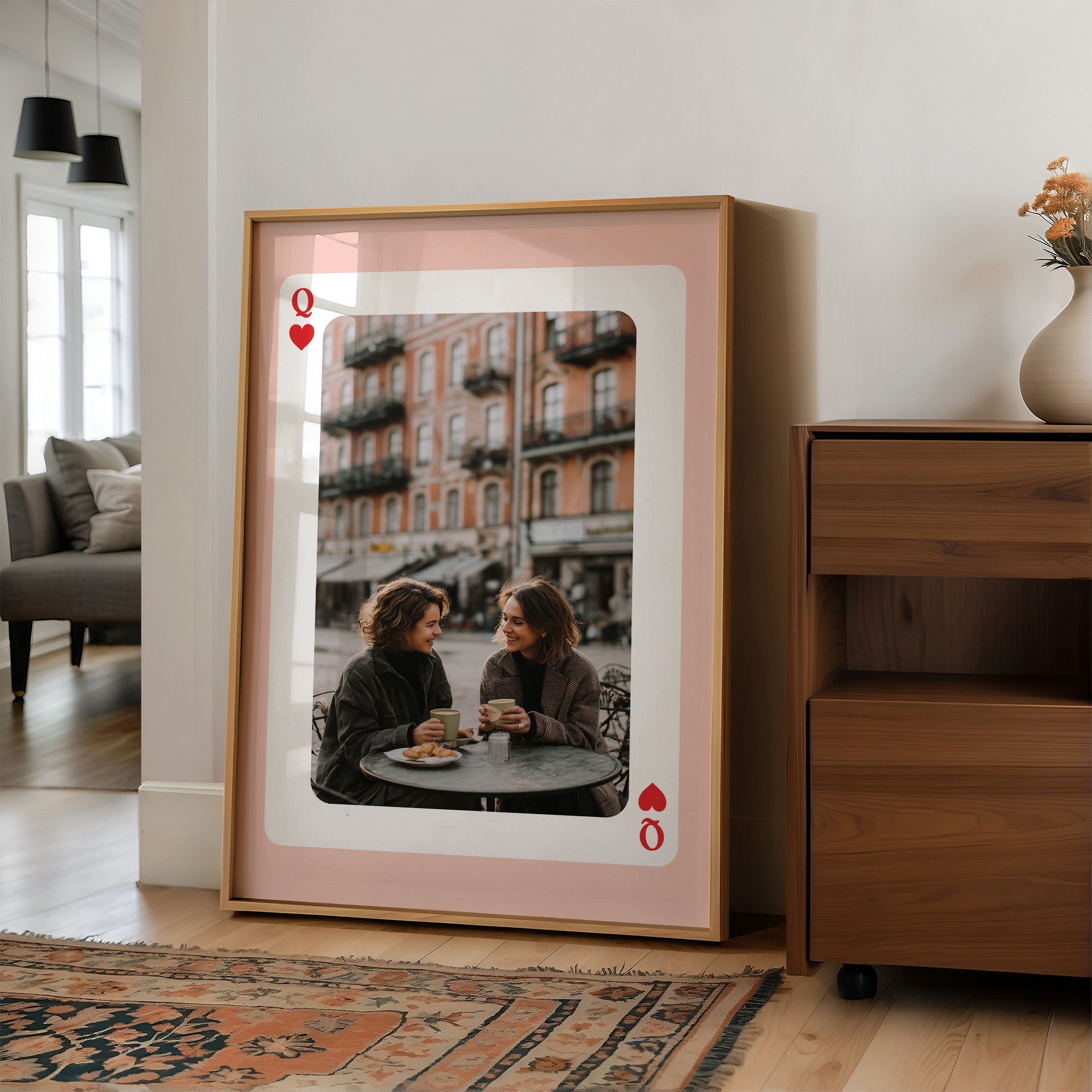 Queen of Hearts: Café Moments in European Charm