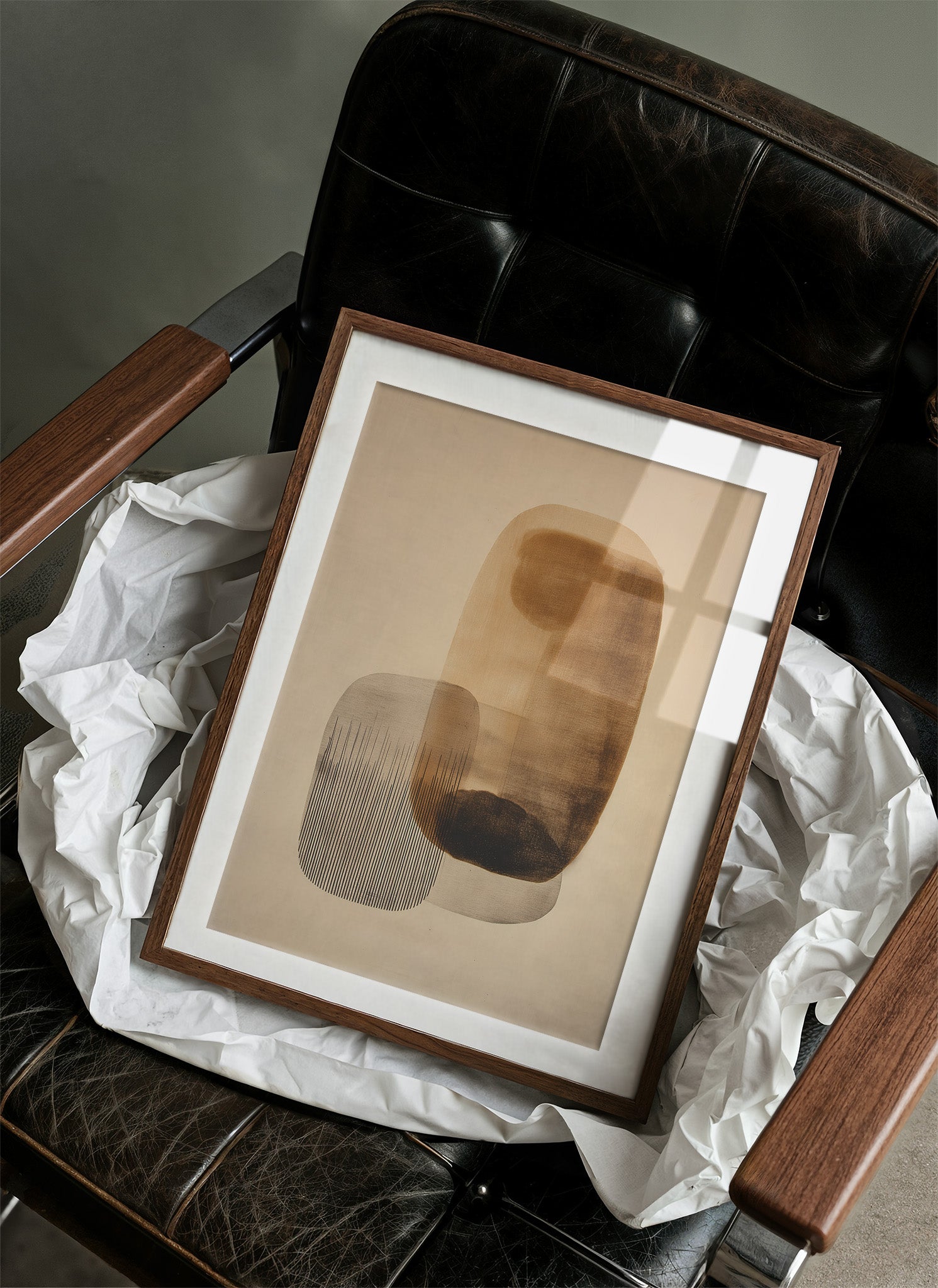 Soft Lines Shape Modern Moments