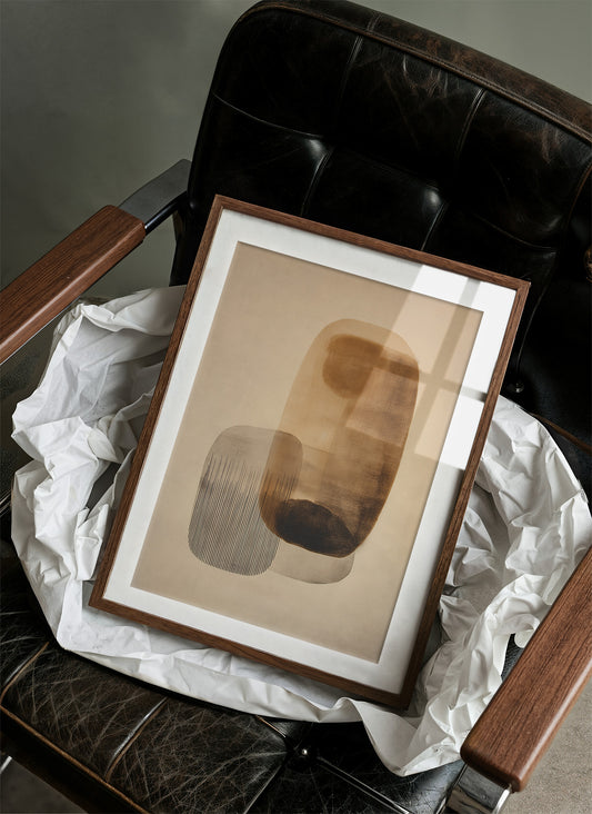 Soft Lines Shape Modern Moments