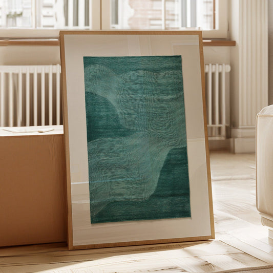 Tides Flow In Emerald Lines