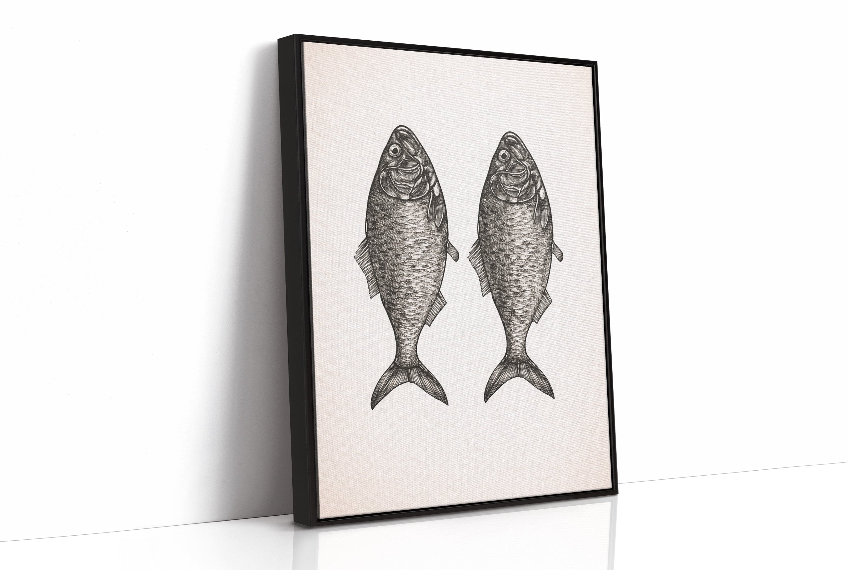 Mirrored Catch: Anatomical Fish Study