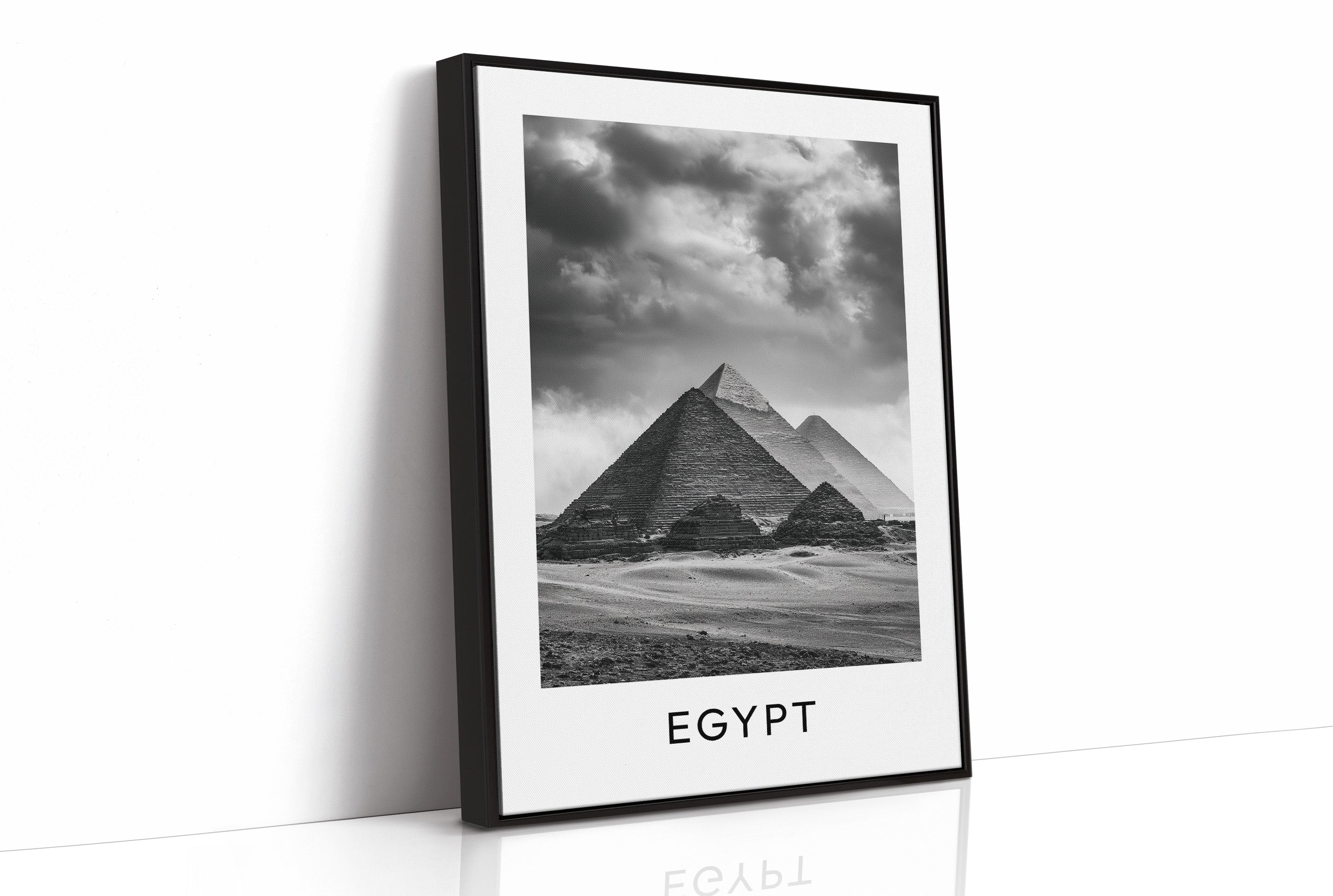 Giza, Beneath the Storm