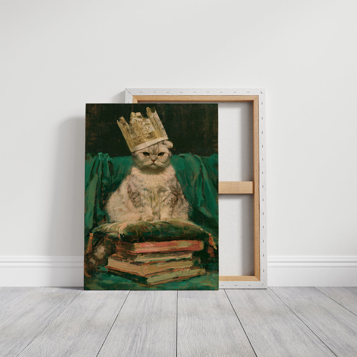 Scottish Fold Cat King