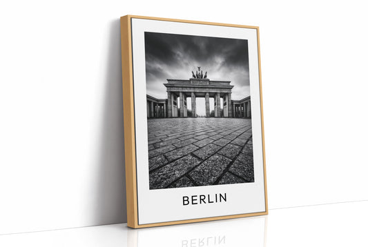 Brandenburg Gate, Empty Square