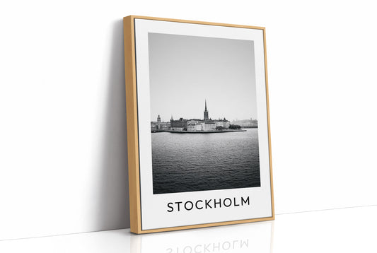 Gamla Stan, Across Water