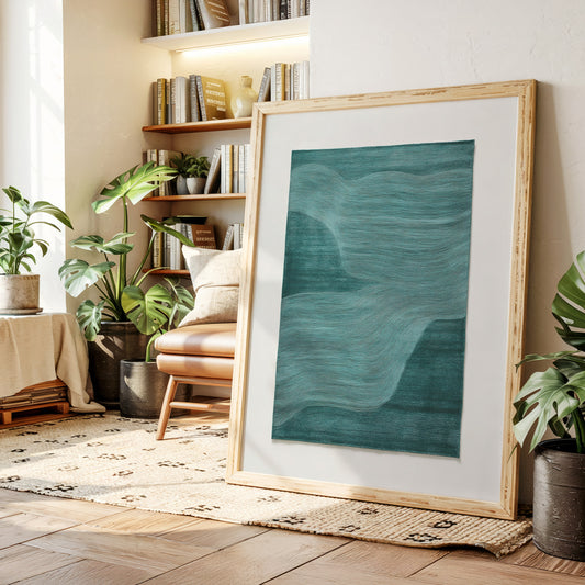 Tides Flow In Emerald Lines