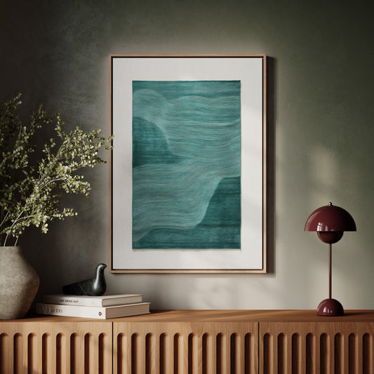 Tides Flow In Emerald Lines