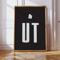 UT: The Space Between Peaks and Sky