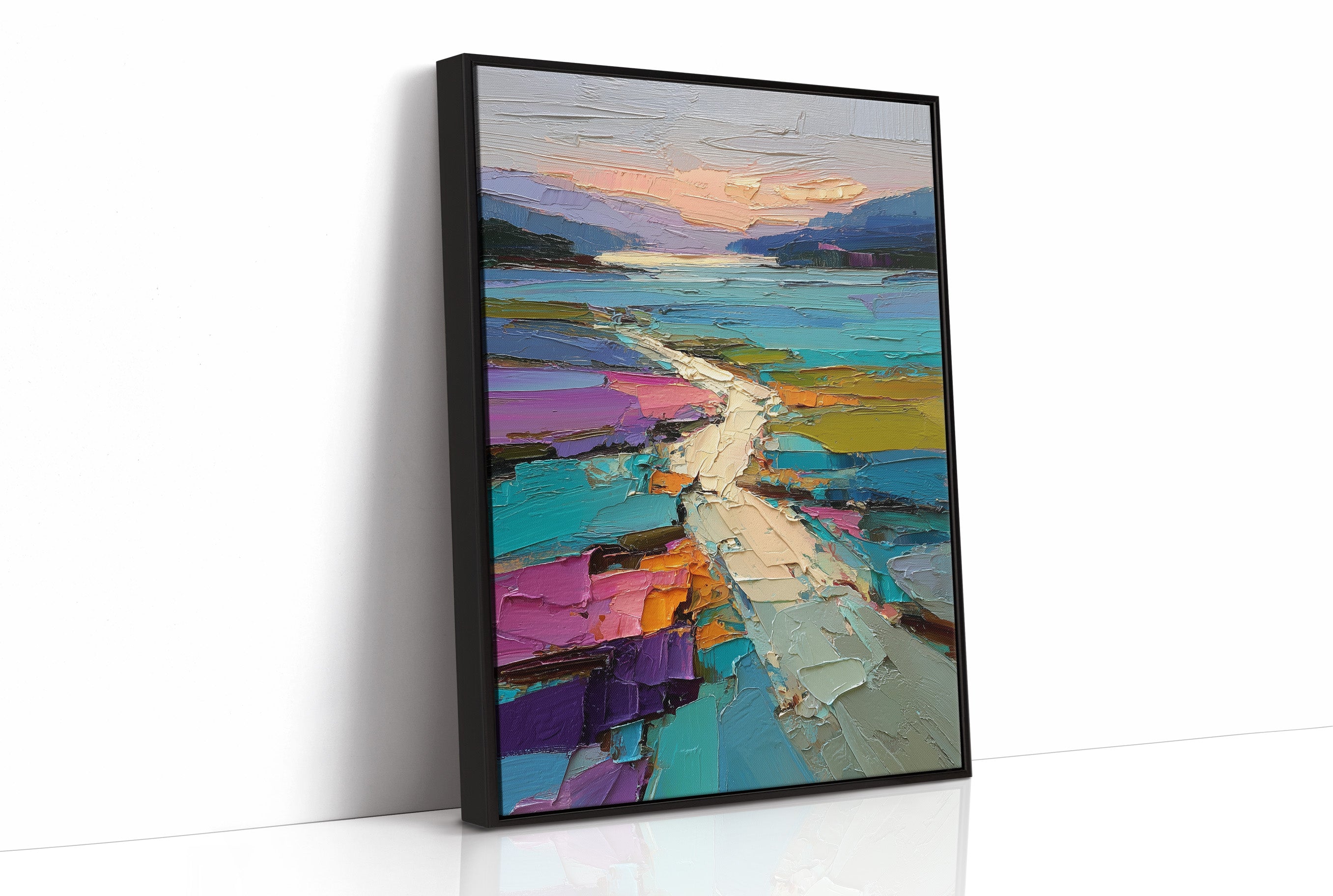 Where Color Finds the Horizon