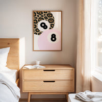 Lucky Eight Meets Wild Spots