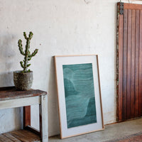 Tides Flow In Emerald Lines