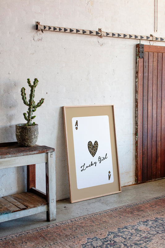Wild Hearts Play Lucky Cards