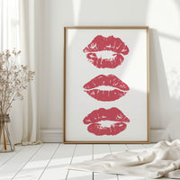 Sweet Coral Kisses Tell Stories