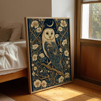 Moonlit Watcher