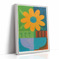 Summer Daisy Plays With Color