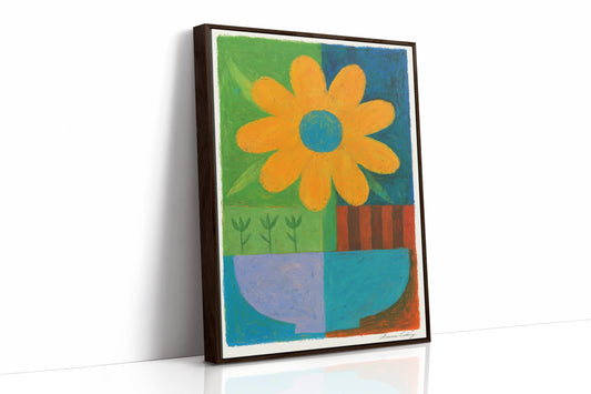 Summer Daisy Plays With Color