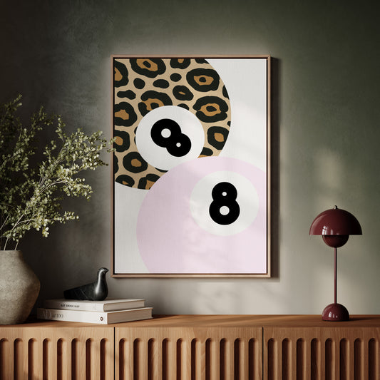 Lucky Eight Meets Wild Spots
