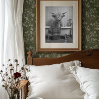 Highland Cow Takes A Luxurious Bath