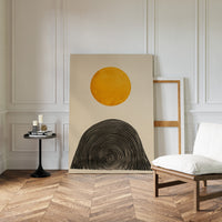 Solar Balance in Black and Gold
