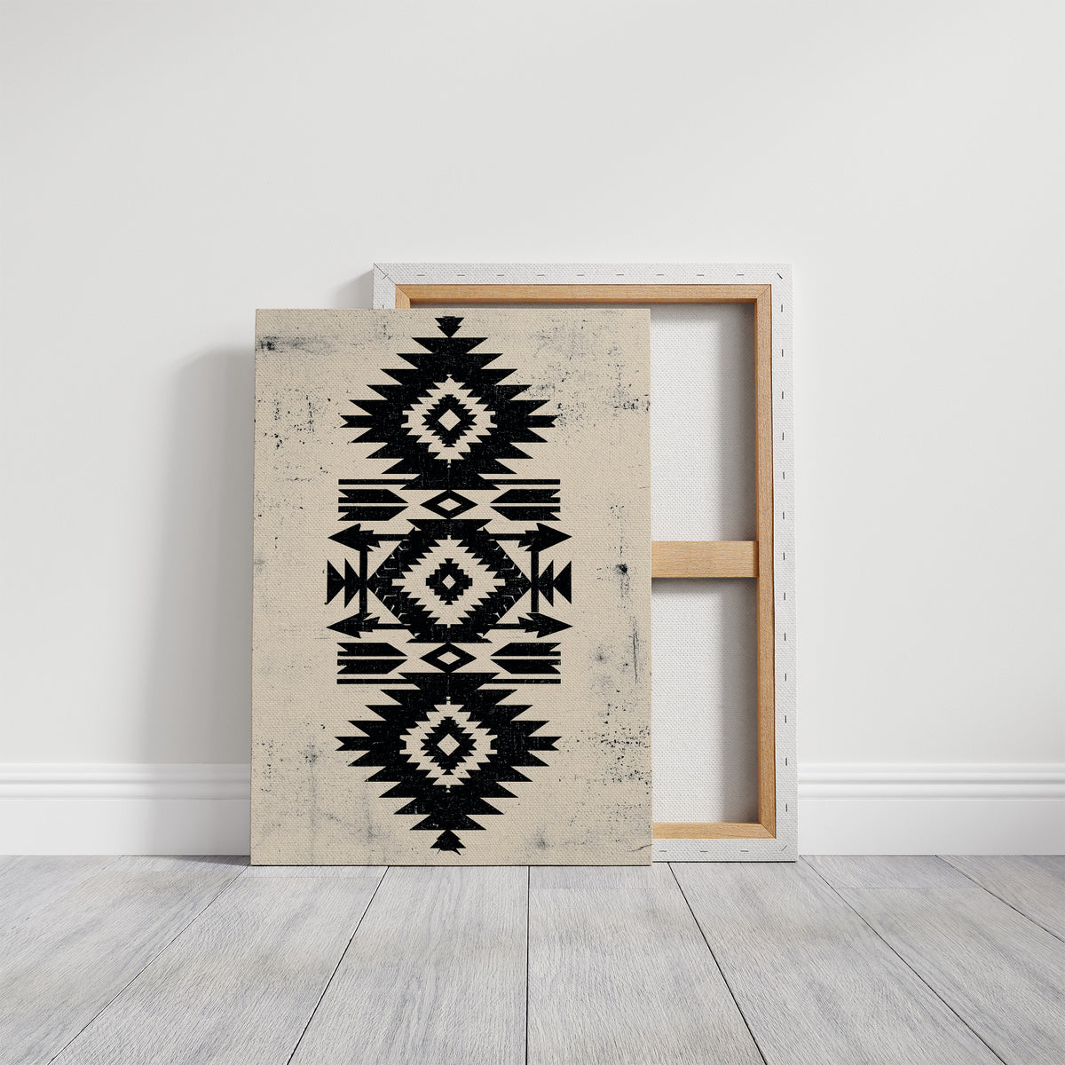 Distressed Black Aztec Arrow Medallion
