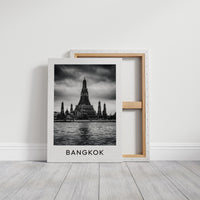 Wat Arun, Storm Light