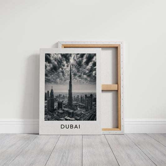 Burj Khalifa, Piercing Clouds