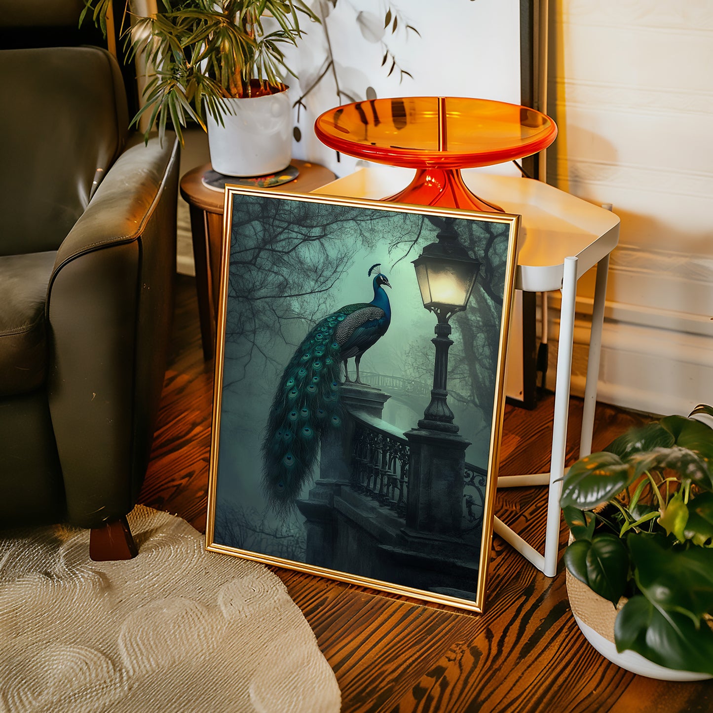 The Lantern's Regal Guardian