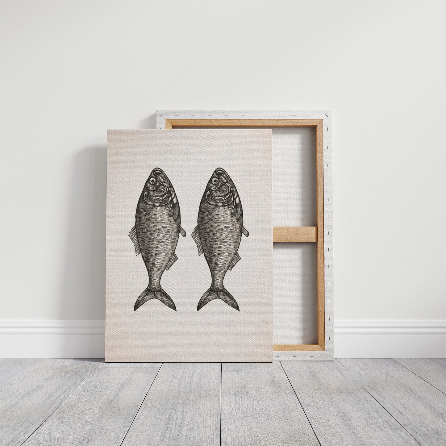 Mirrored Catch: Anatomical Fish Study