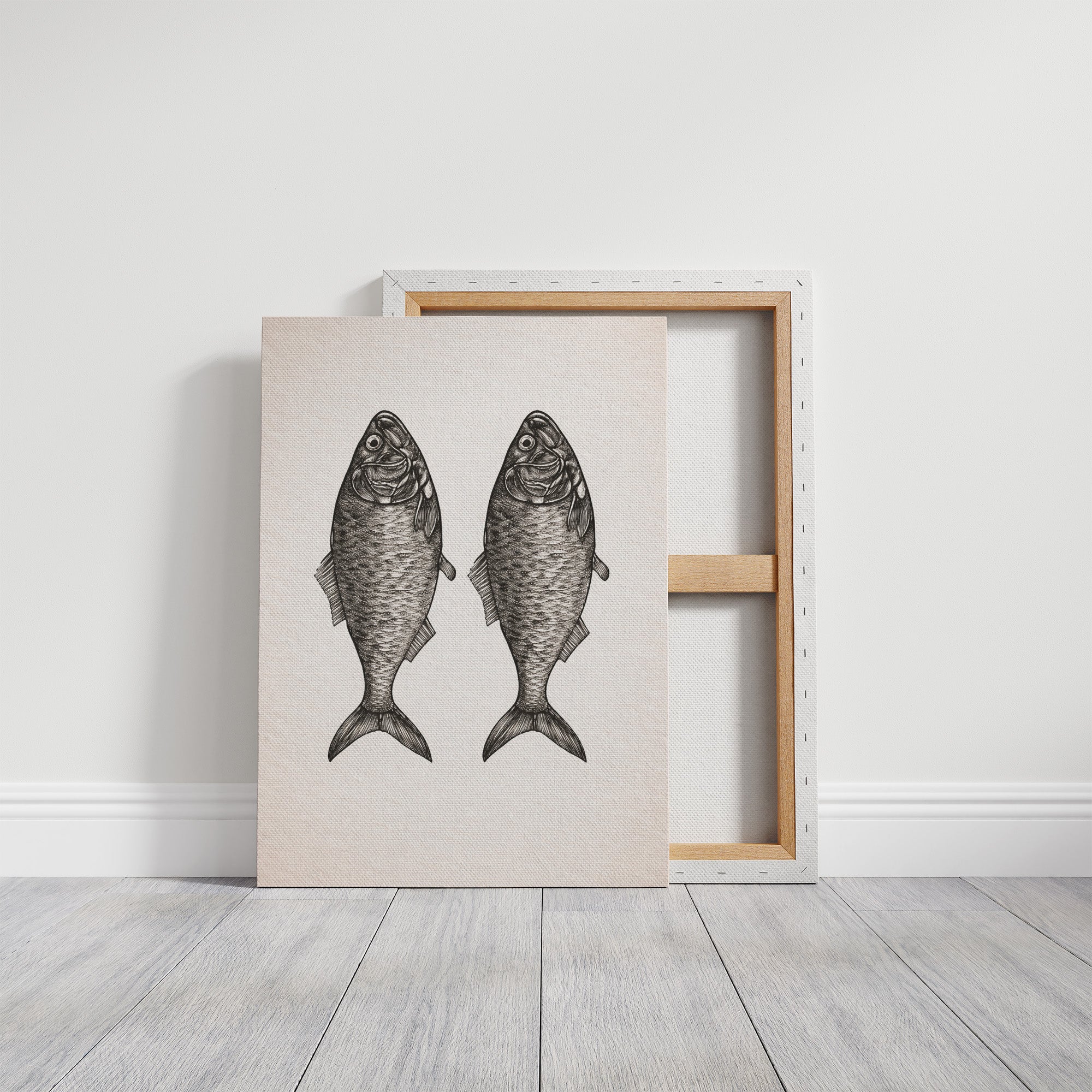 Mirrored Catch: Anatomical Fish Study