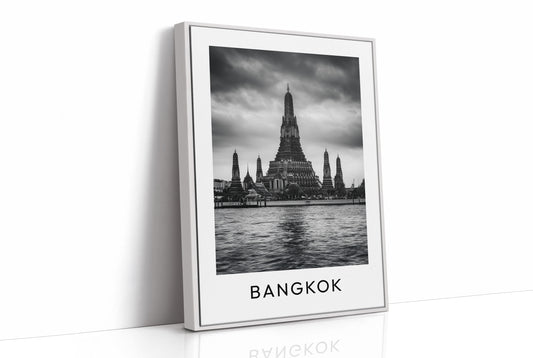 Wat Arun, Storm Light