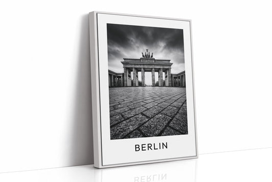 Brandenburg Gate, Empty Square