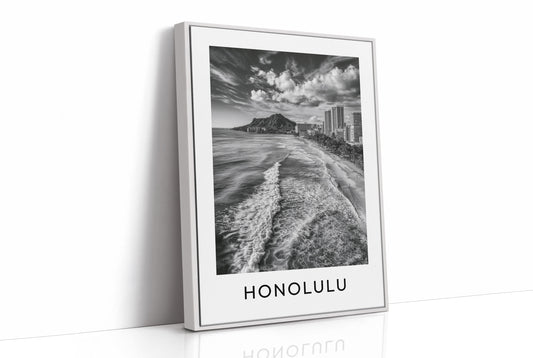 Diamond Head, Waikiki Waves