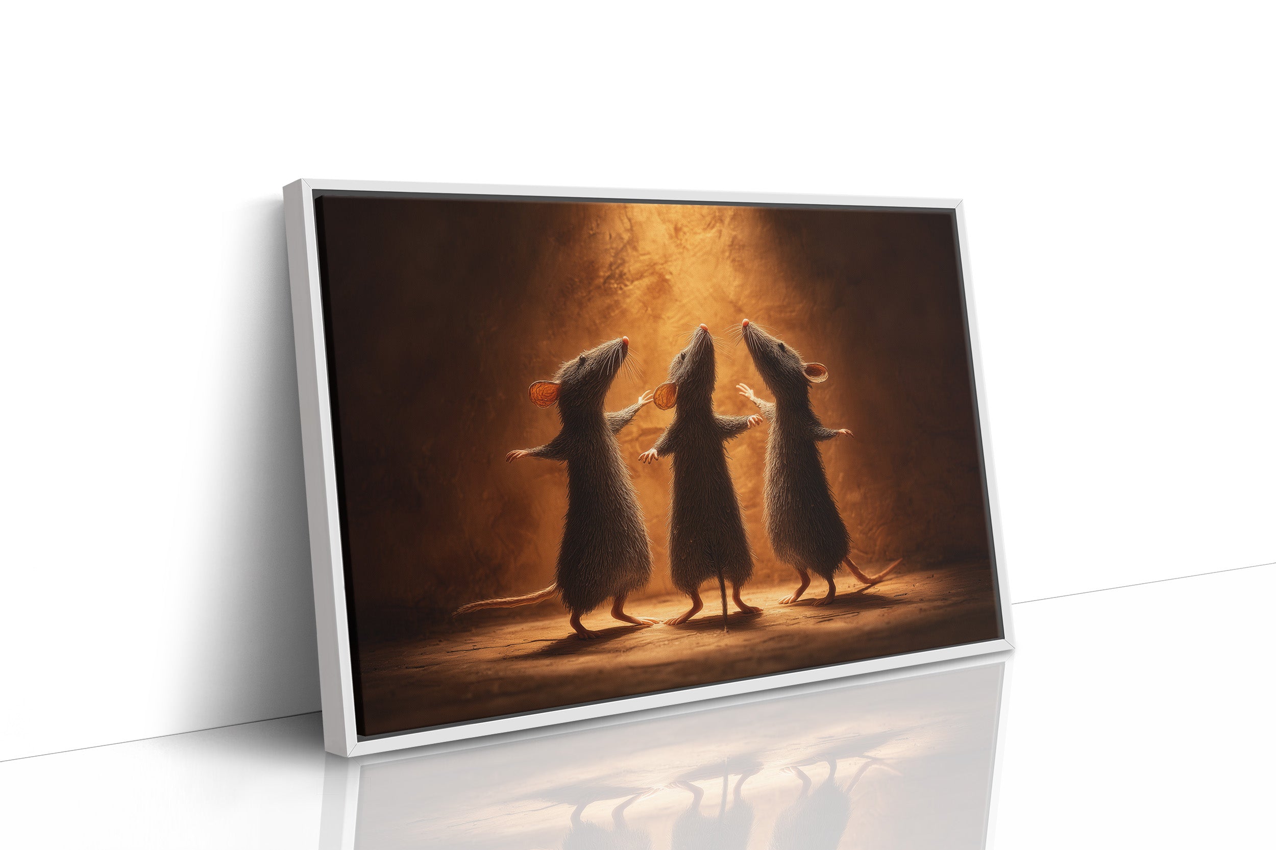 Three Mice Circle Amber Light
