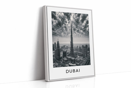 Burj Khalifa, Piercing Clouds