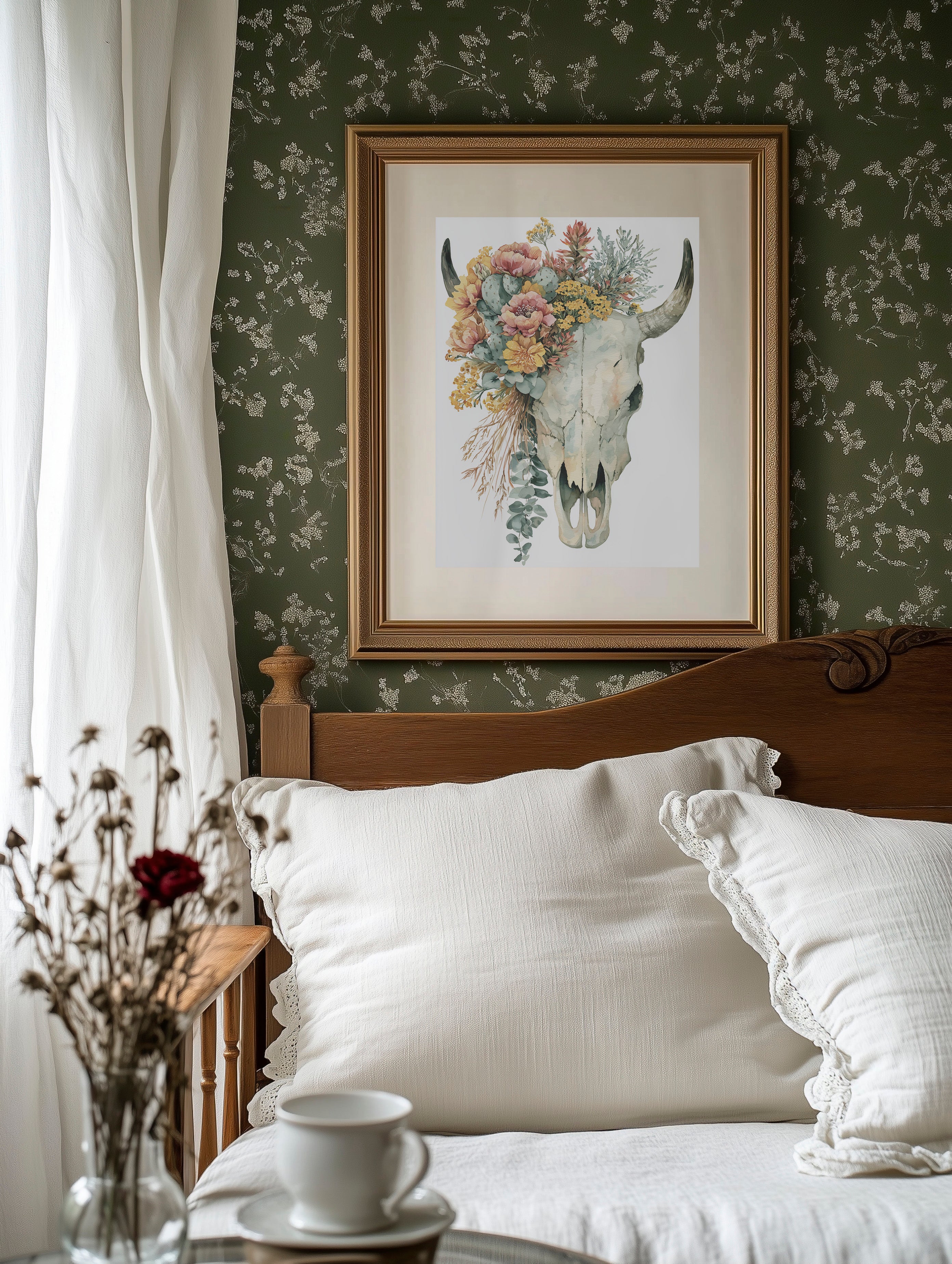 Curved Horns, Golden Bloom
