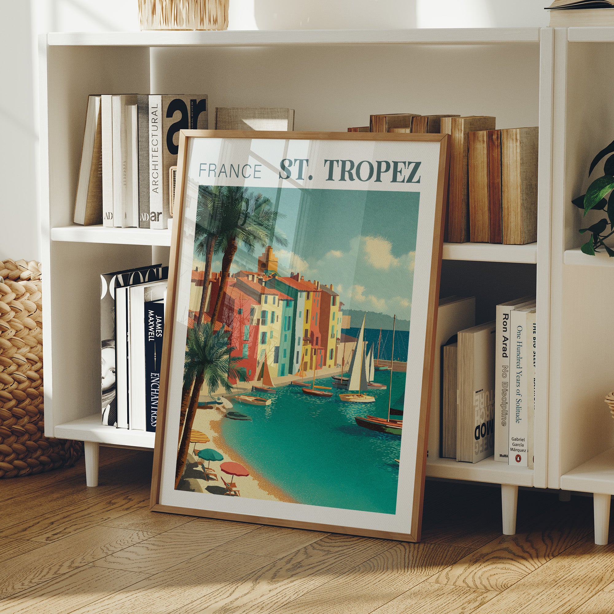 Harbor Light in St Tropez