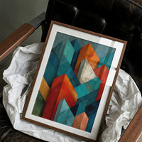 Faceted Peaks in Woodgrain