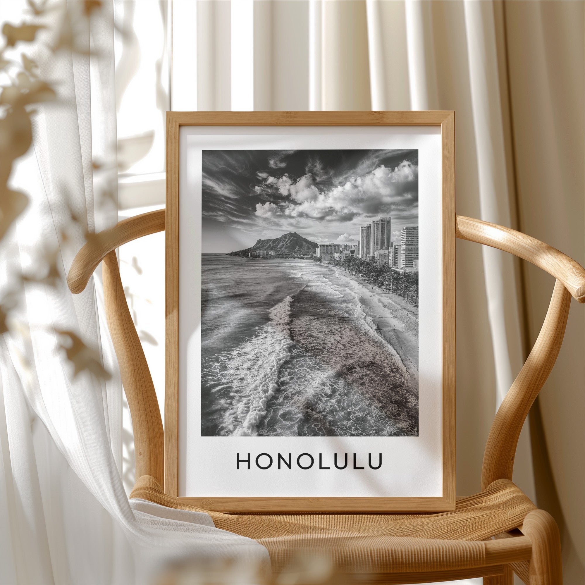 Diamond Head, Waikiki Waves